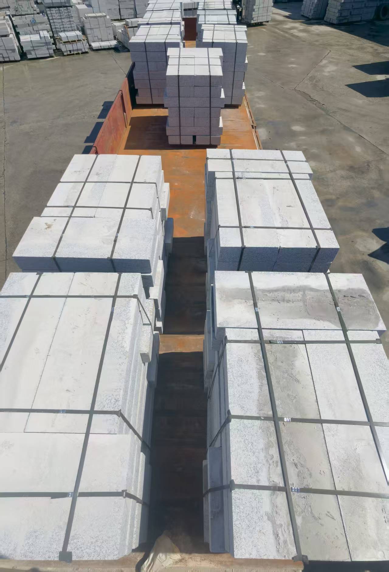 滨州 路沿石装车出货