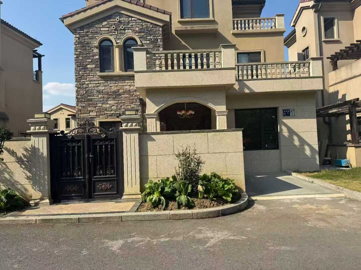 滨州黄金麻别墅干挂效果展示