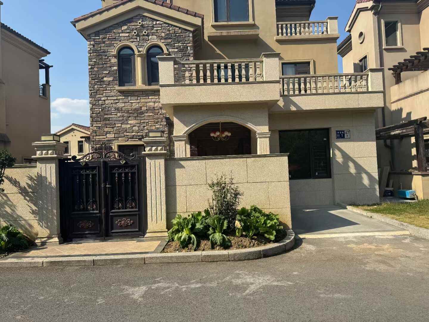 滨州黄金麻别墅外墙安装效果