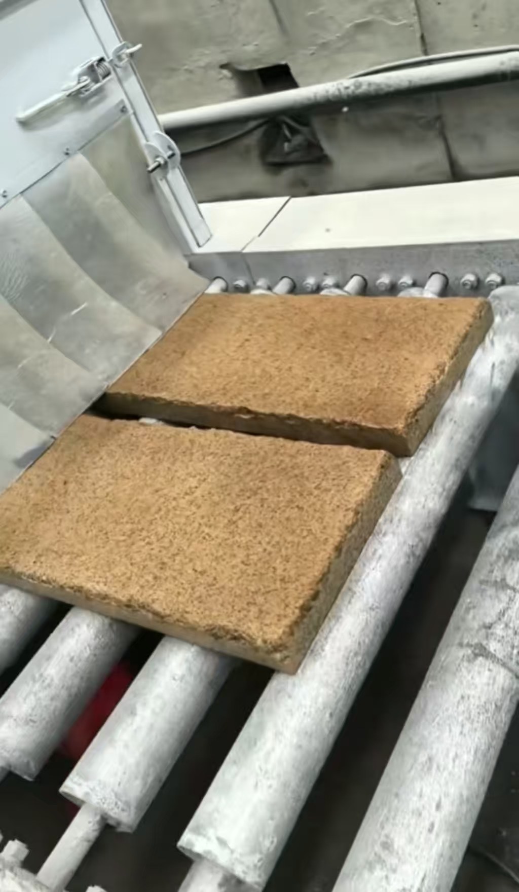 滨州 仿古石流水线生产，各种颜色可定制